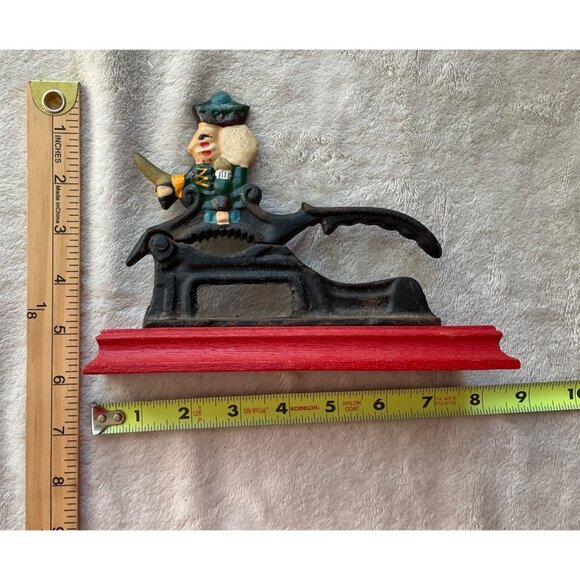 Vintage Cast Iron Figural Nutcracker Red Wooden Base Collectible Kitchen Tool - Picture 6 of 13